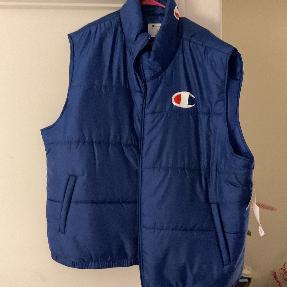 Champion puffer vest